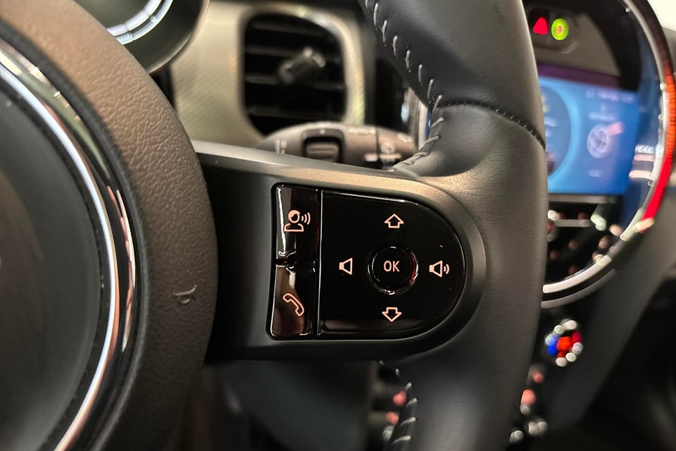 MINI Cooper SE Maximise 3d