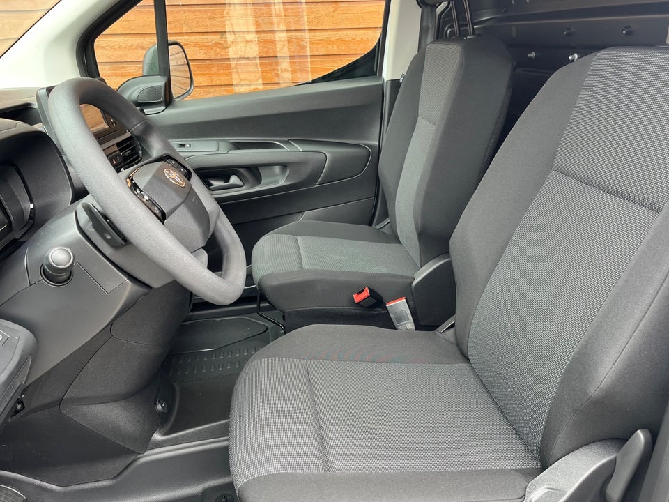 Toyota ProAce City 50 Medium Comfort