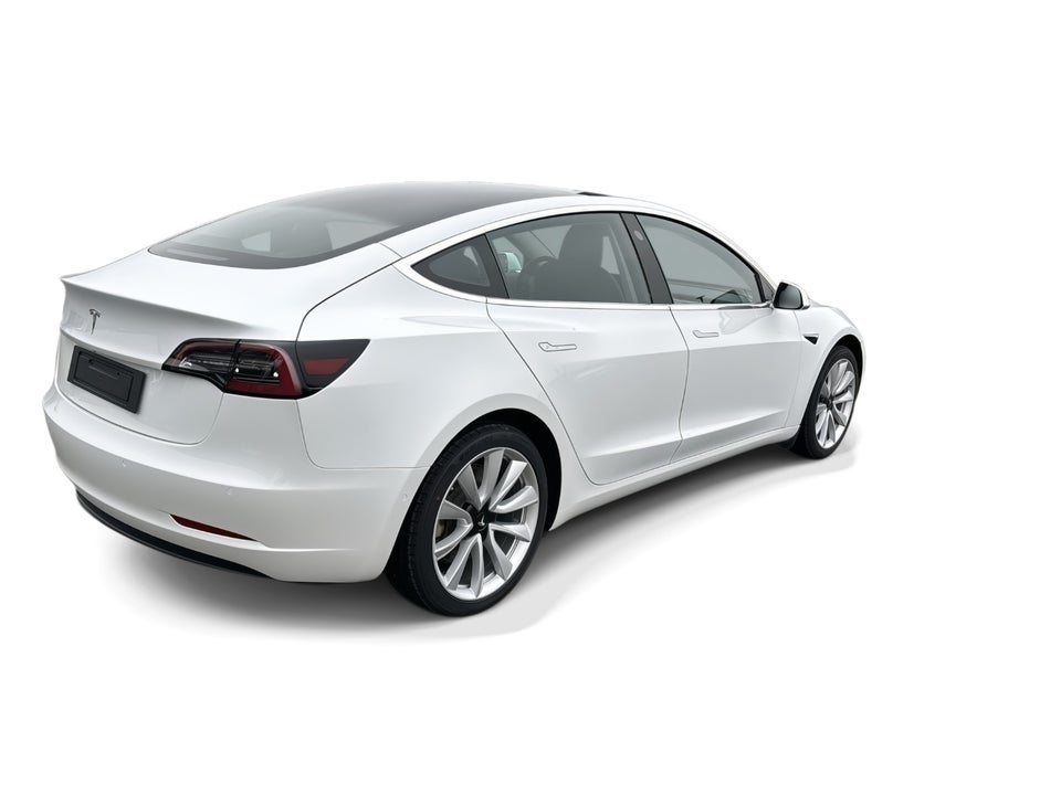 Tesla Model 3 Standard Range+ RWD 4d