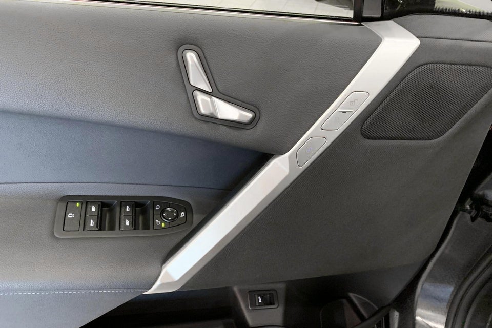 BMW iX xDrive40 Fully Charged 5d