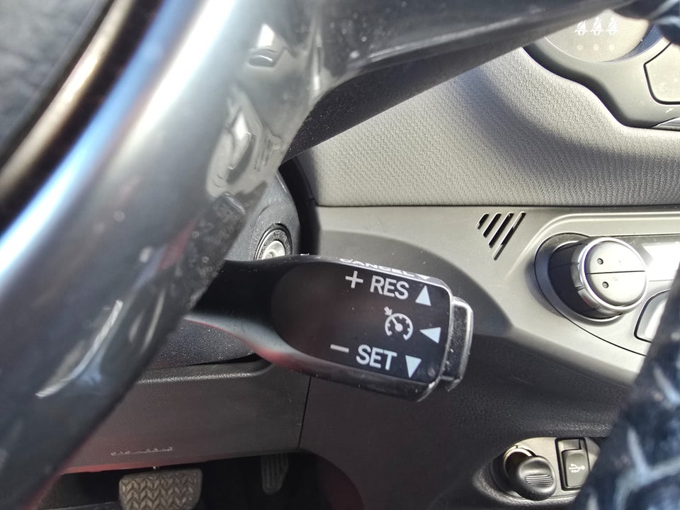 Toyota Yaris 1,5 Hybrid H2 e-CVT 5d