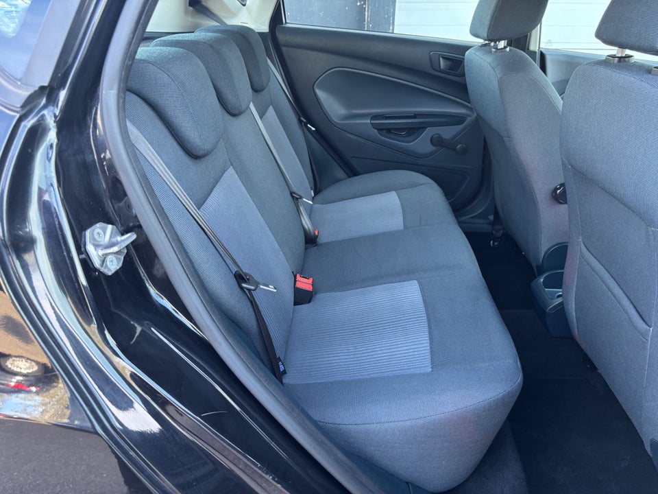 Ford Fiesta 1,25 60 Ambiente 5d