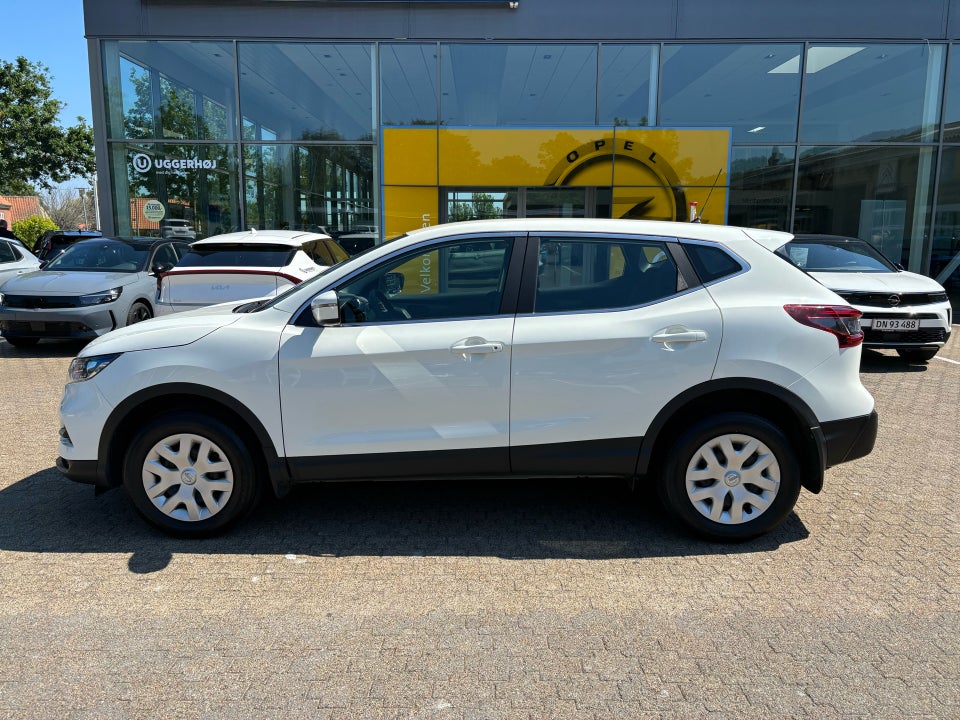 Nissan Qashqai 1,3 Dig-T 140 Visia 5d