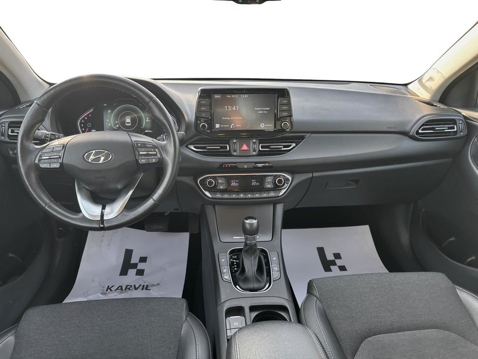 Hyundai i30 1,6 CRDi mHEV Essential DCT 5d