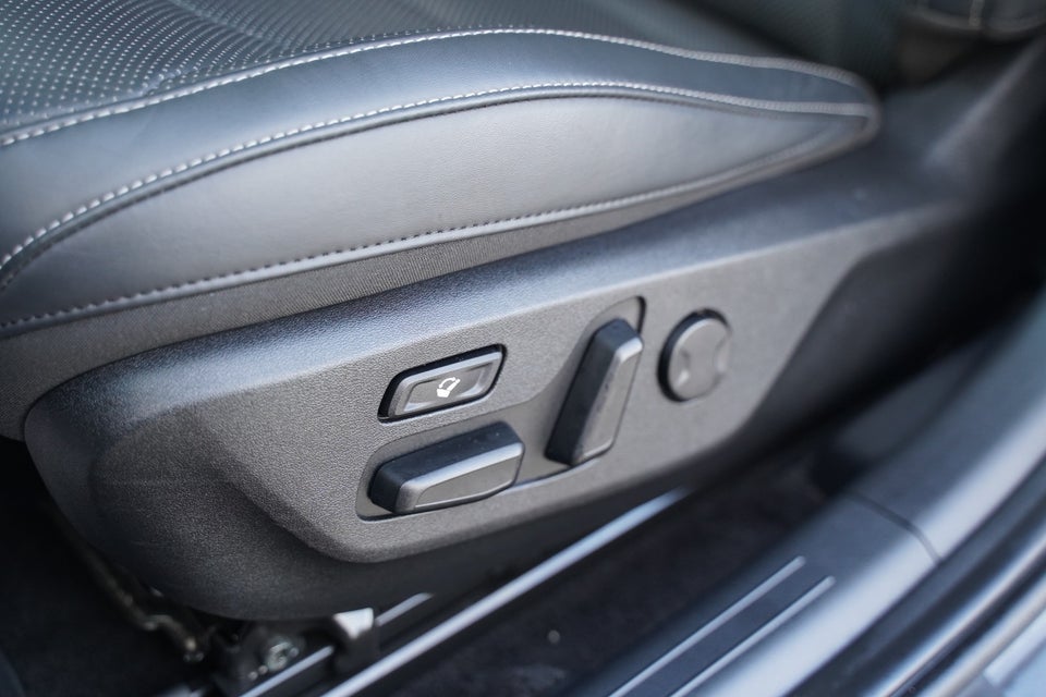 Kia EV6 77 Long Range Upgrade 5d