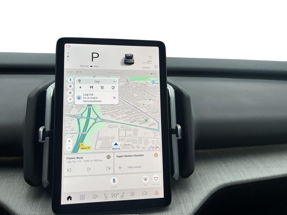 Volvo EX30 Extended Range Plus 5d