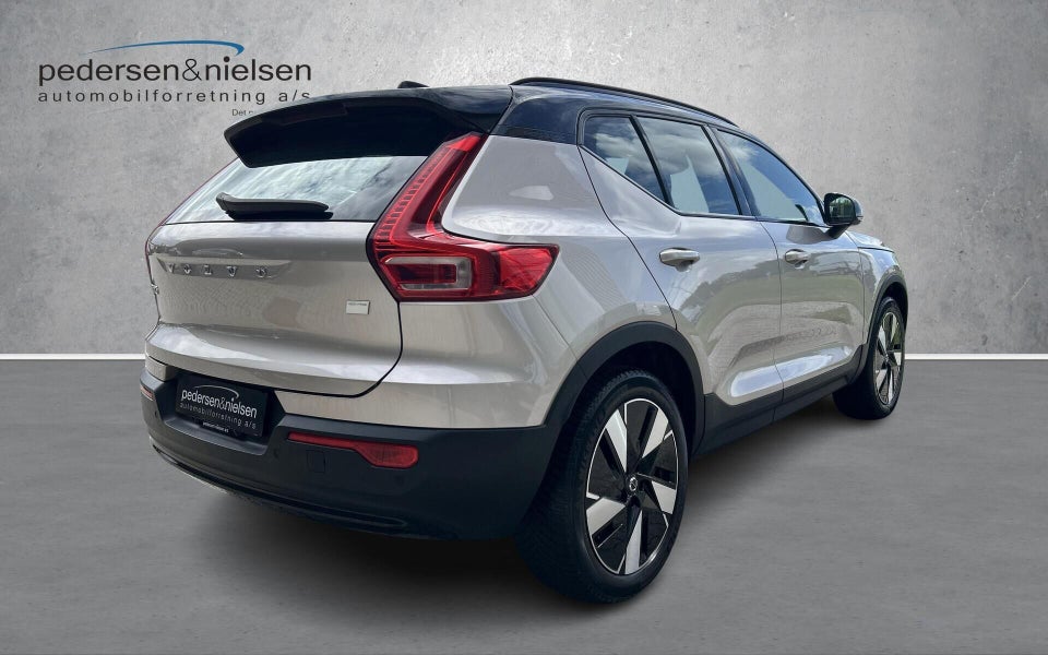 Volvo XC40 ReCharge Extended Range Core 5d