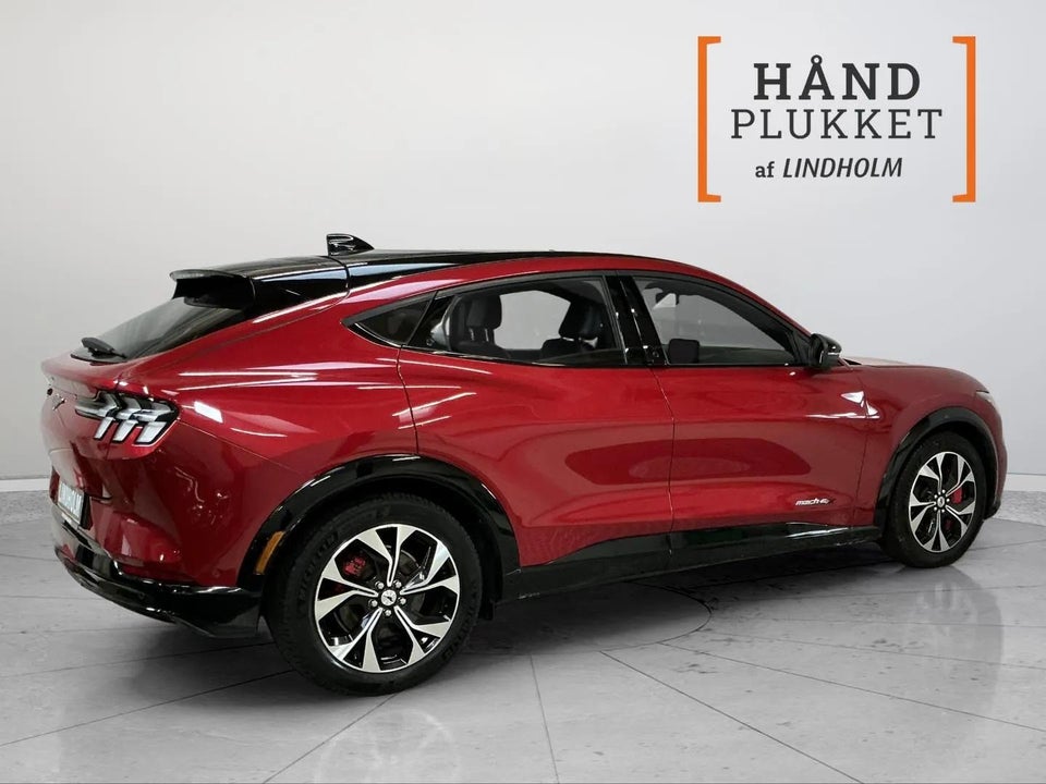 Ford Mustang Mach-E 91 Extended Range AWD 5d