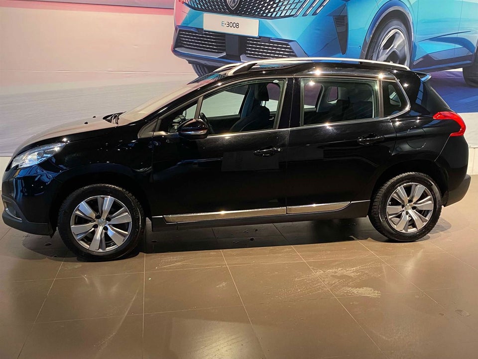 Peugeot 2008 1,6 BlueHDi 100 Allure 5d