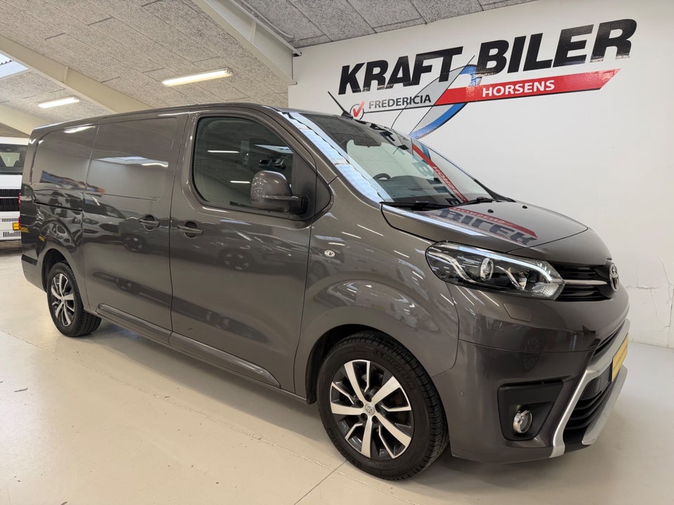 Toyota ProAce 2,0 D 177 Long Comfort Master aut. 5d