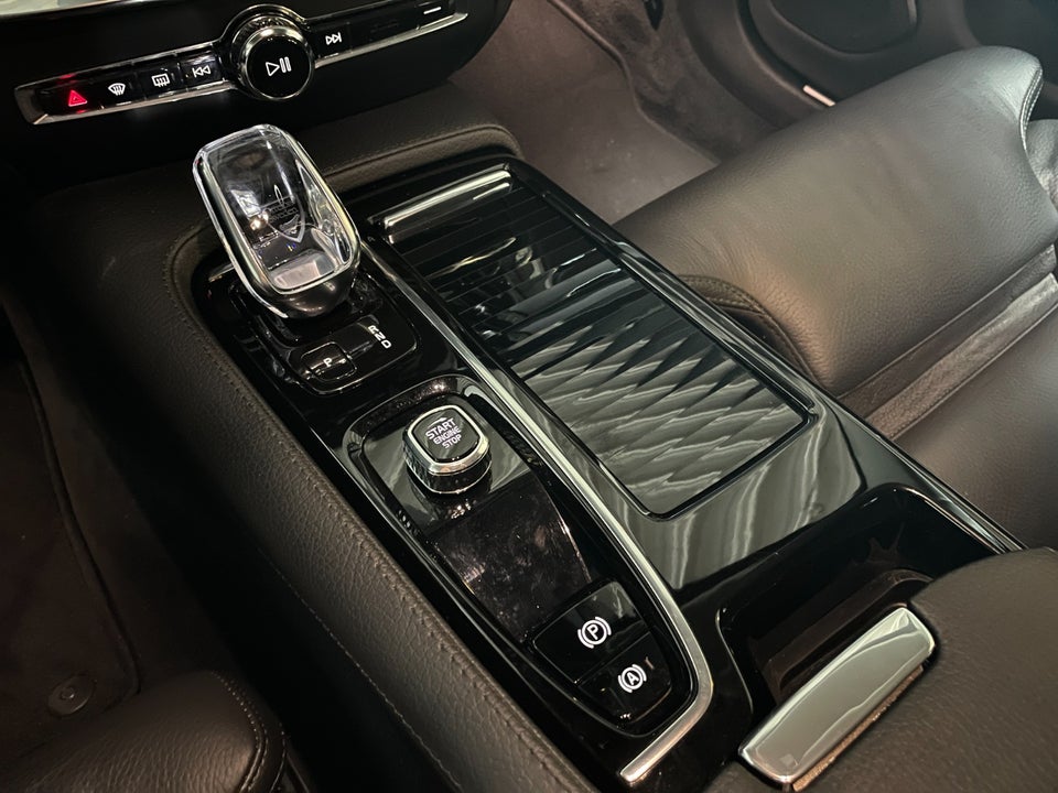 Volvo V60 2,0 T6 ReCharge Inscription aut. AWD 5d