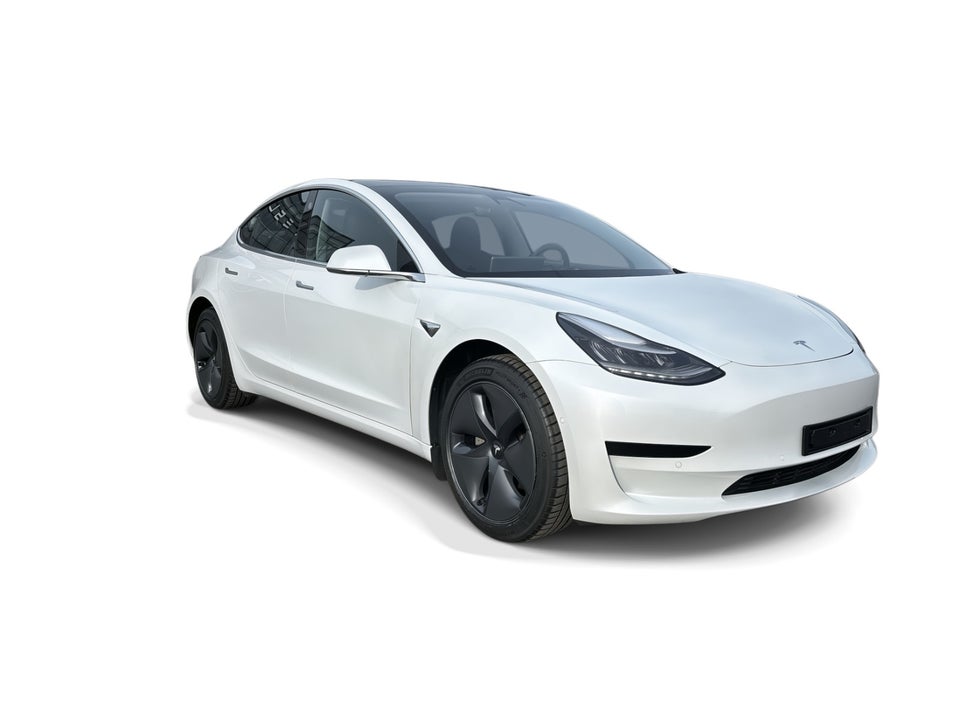 Tesla Model 3 Standard Range+ RWD 4d