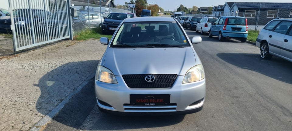 Toyota Corolla 1,6 Terra 5d