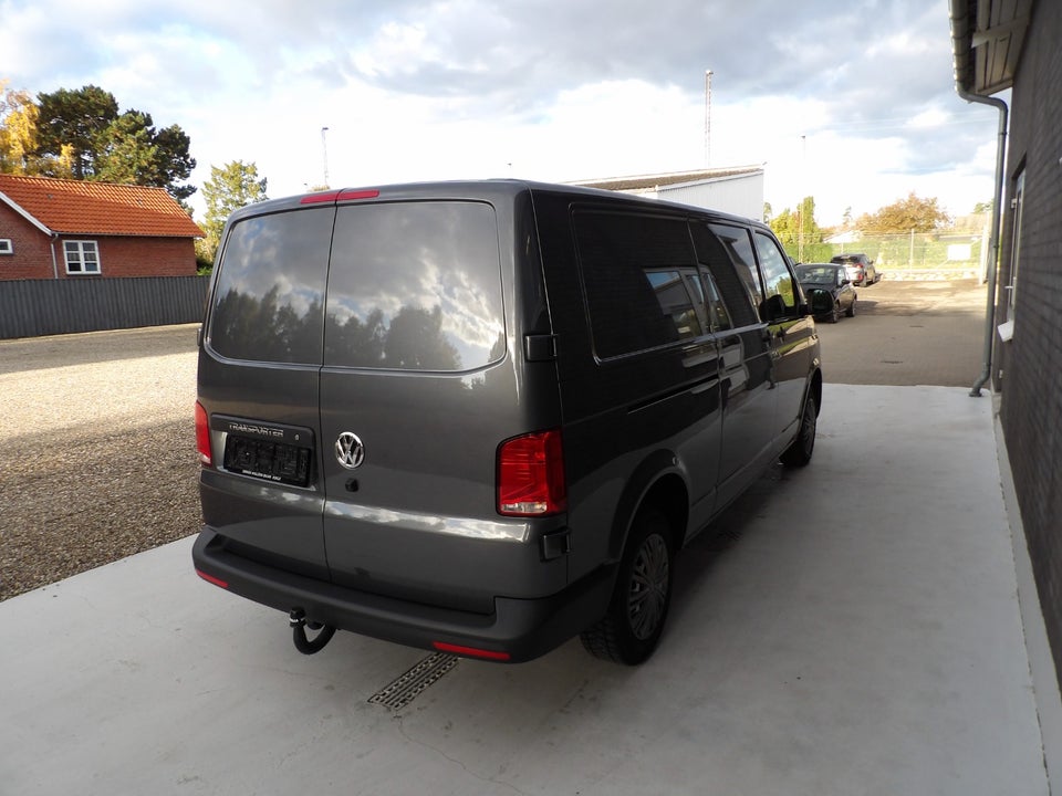 VW Transporter 2,0 TDi 150 Kassevogn DSG lang