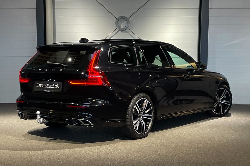 Volvo V60 2,0 T6 ReCharge R-Design aut. AWD 5d