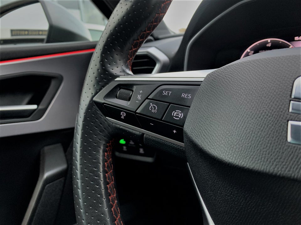 Seat Leon 1,4 eHybrid FR Sportstourer DSG 5d