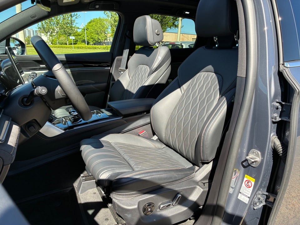 BYD Tang 109 Flagship AWD 7prs 5d