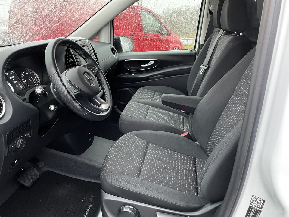 Mercedes Vito 114 2,0 CDi Kassevogn K RWD