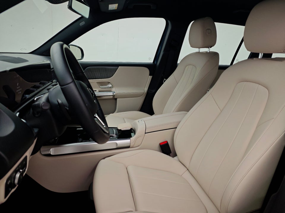 Mercedes EQB300 Sport 4Matic 5d