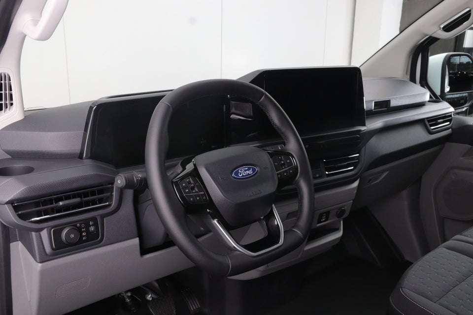 Ford E-Transit Custom 320S 64 Limited