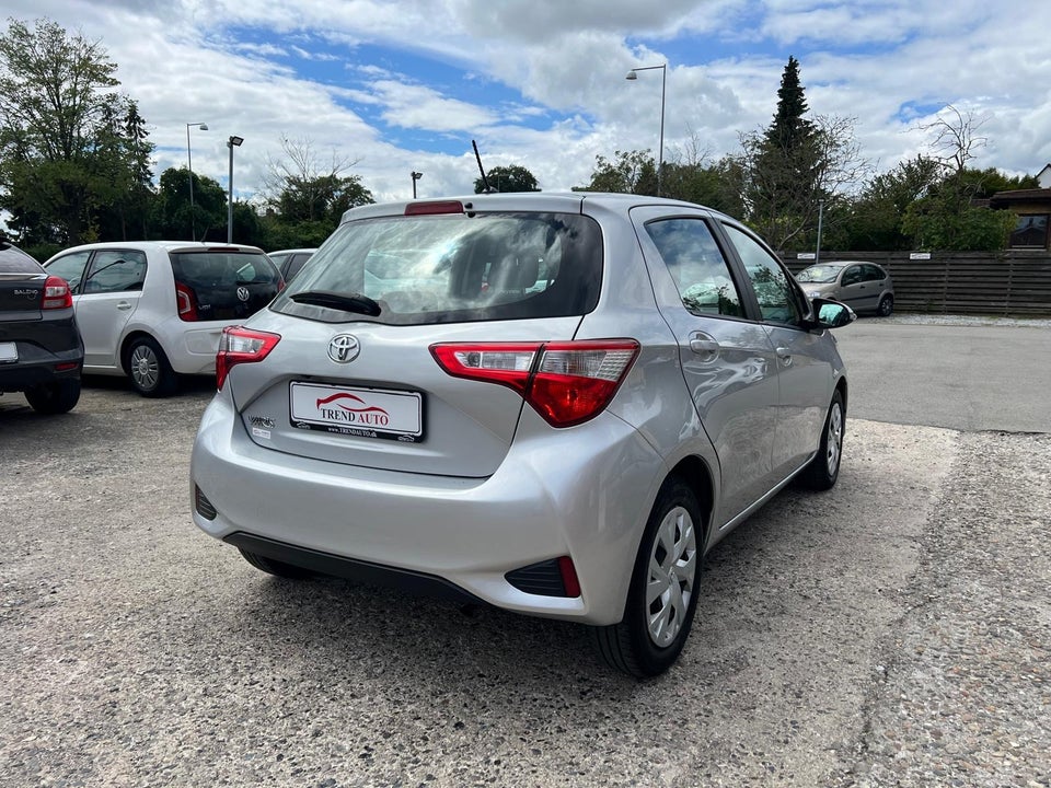 Toyota Yaris 1,5 Hybrid H2 e-CVT 5d