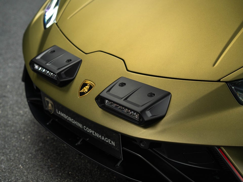 Lamborghini Huracan 5,2 Sterrato 2d