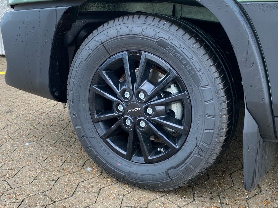 Iveco Daily 3,0 35S21 12m³ Van AG8