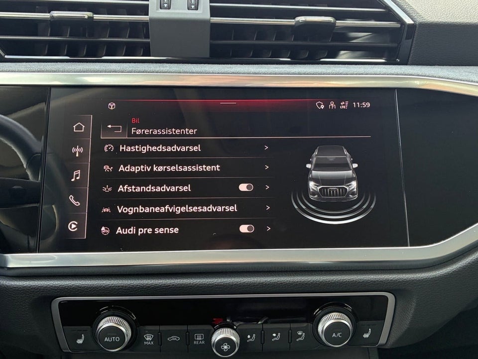 Audi Q3 45 TFSi e Attitude plus S-tr. 5d