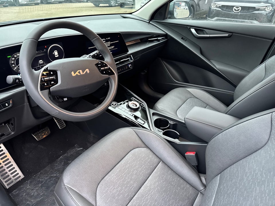 Kia Niro 64 EV Limited Edition 5d