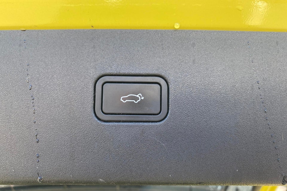 Volvo EX30 Extended Range Plus 5d