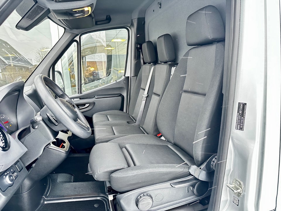 Mercedes Sprinter 317 2,0 CDi A2 Kassevogn aut. RWD