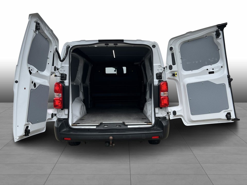 Toyota ProAce 2,0 D 144 Long Comfort Master 4d