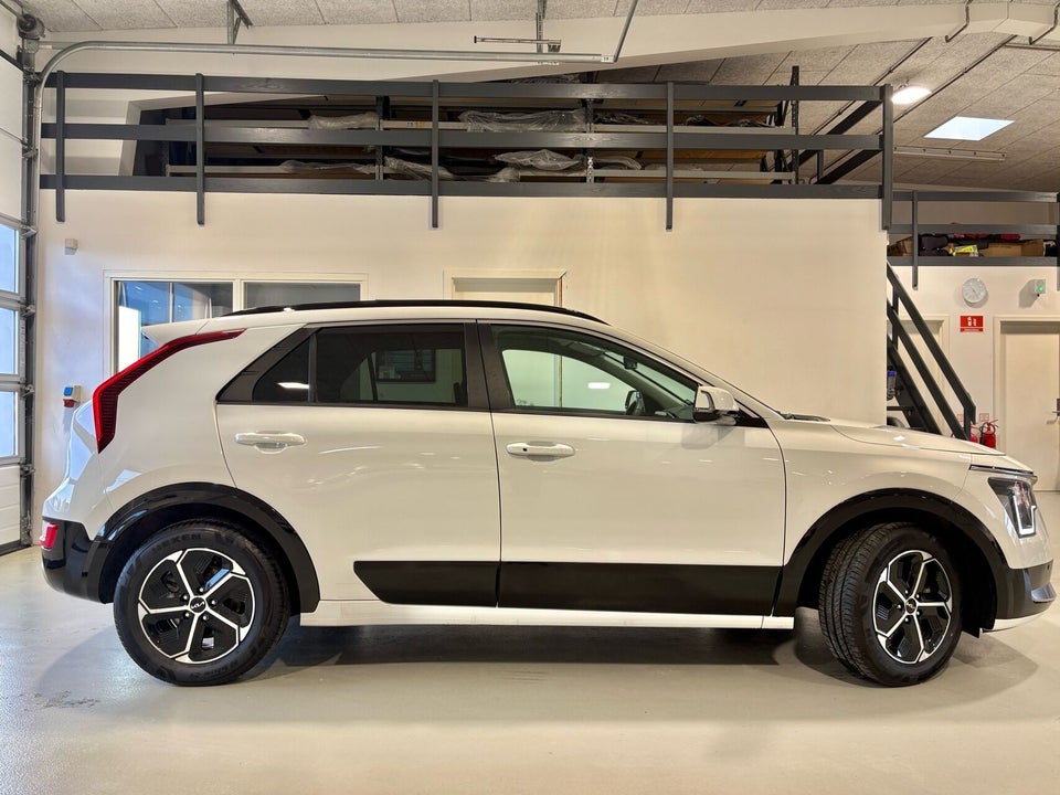 Kia Niro 1,6 PHEV Prestige DCT 5d