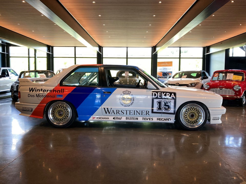 BMW M3 2,3  2d