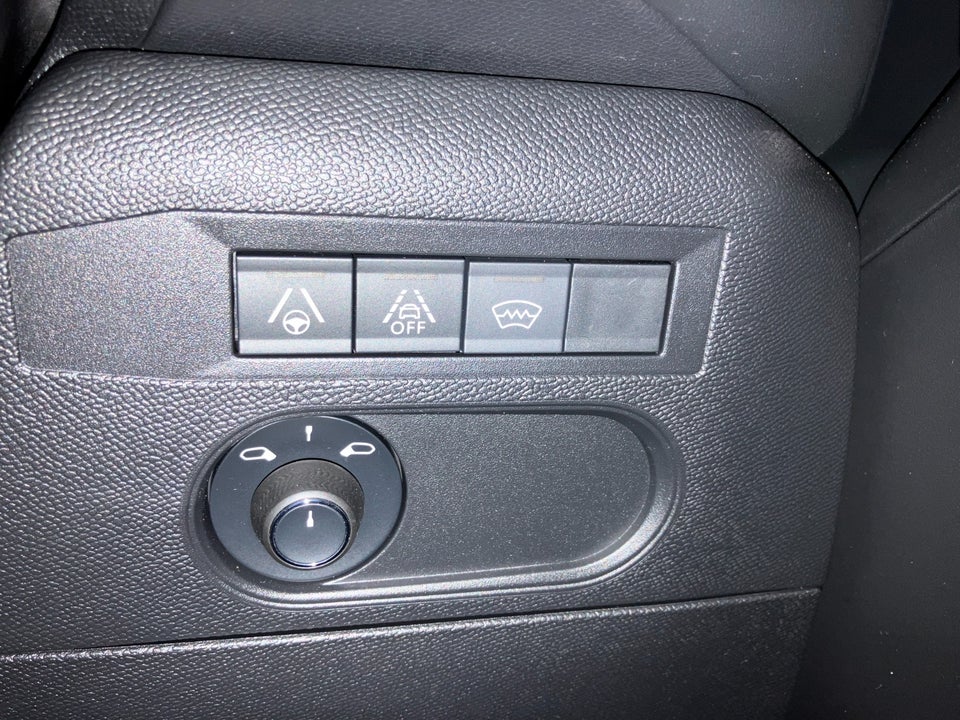 DS DS 3 CrossBack 50 E-Tense Exclusive 5d