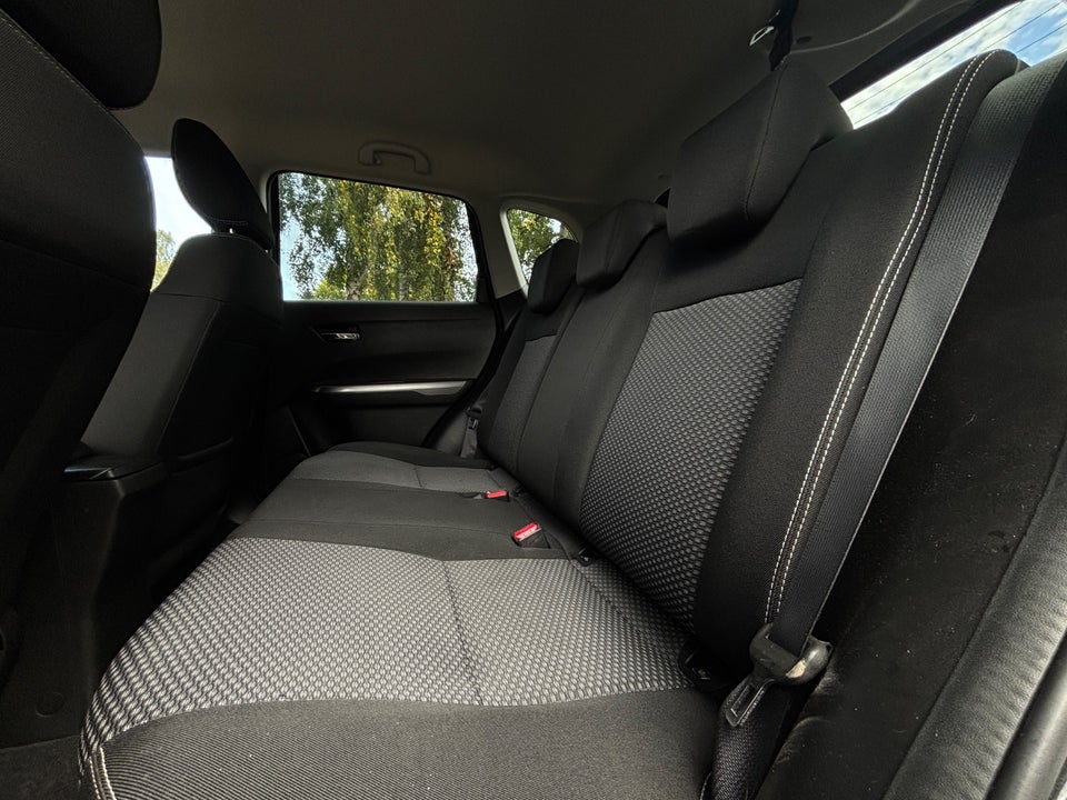 Suzuki Vitara 1,0 Boosterjet Adventure 5d