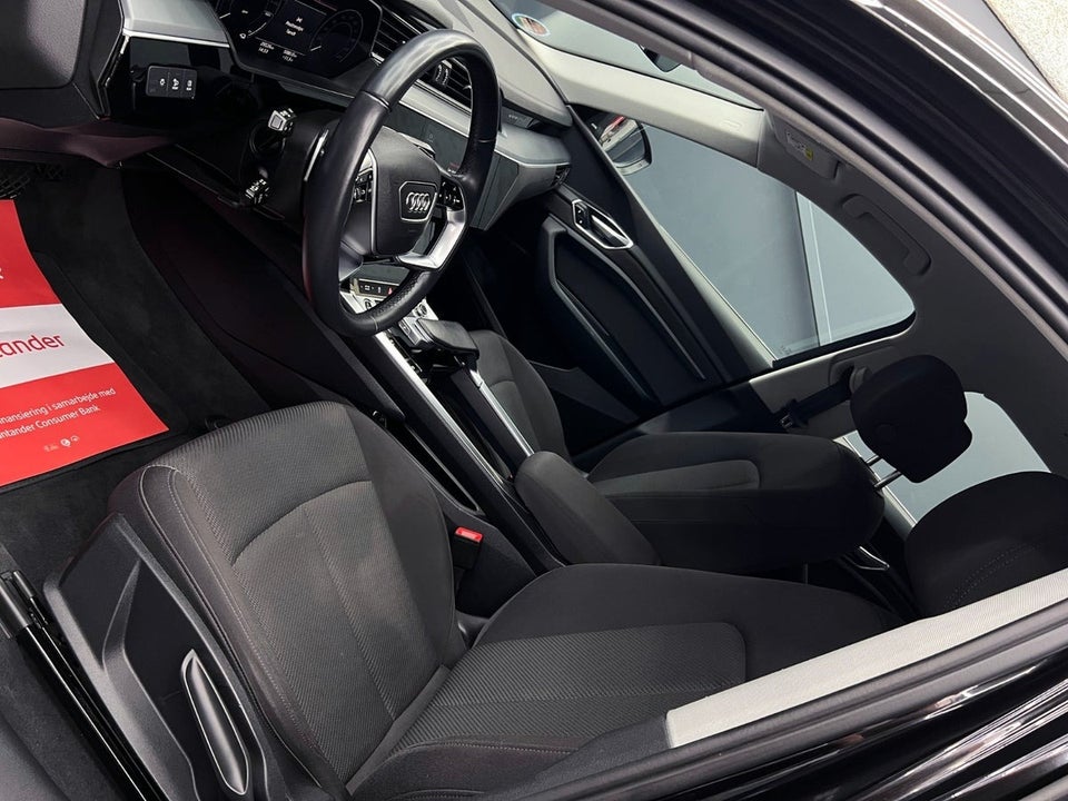 Audi e-tron 50 quattro 5d