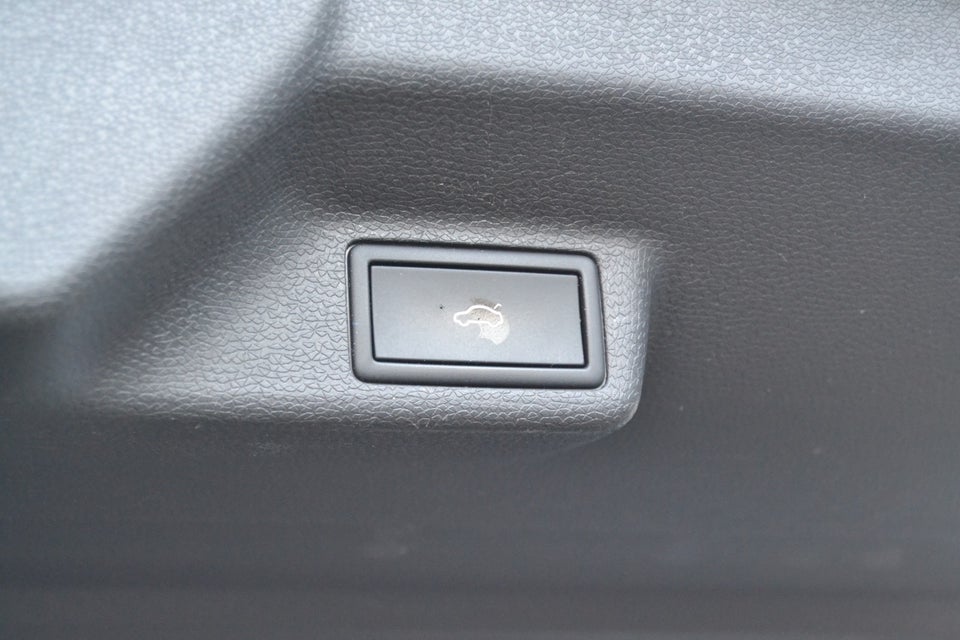 VW ID.Buzz 77 Style SWB 5d