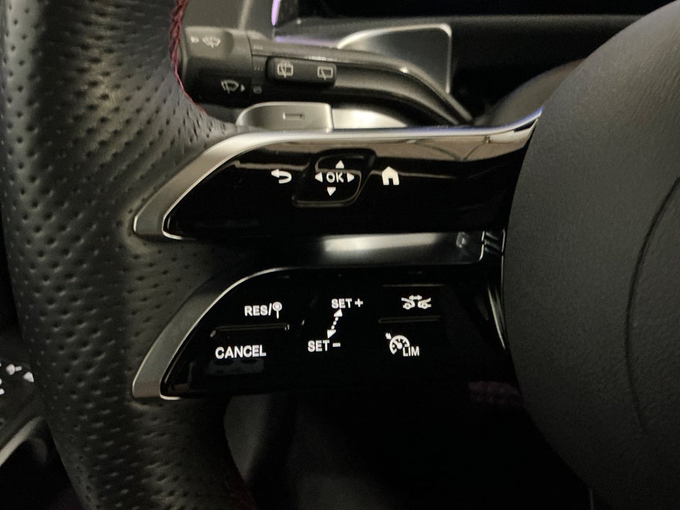 Mercedes EQB250+ AMG Line 5d