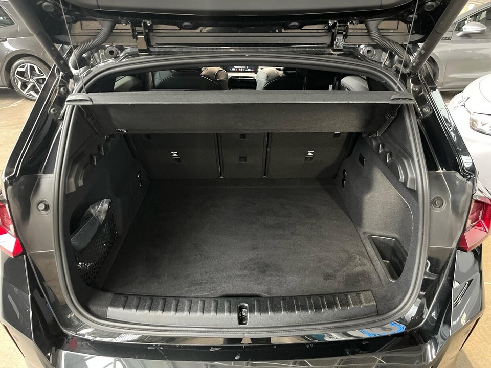 BMW iX1 eDrive20 M-Sport 5d