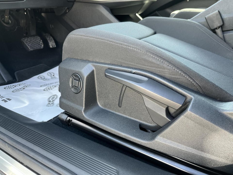 Audi Q4 e-tron 45 Attitude quattro 5d