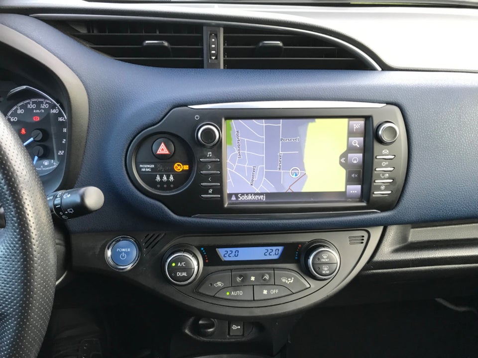 Toyota Yaris 1,5 VVT-i Flavour 5d