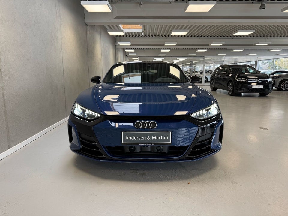 Audi RS e-tron GT quattro 4d