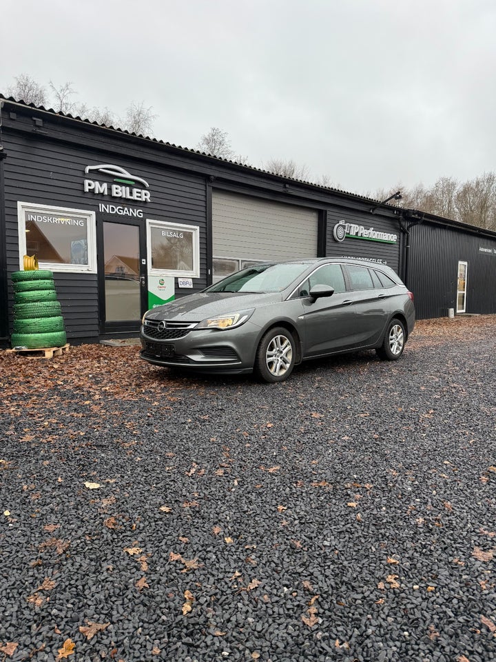 Opel Astra 1,6 CDTi 136 Dynamic Sports Tourer 5d