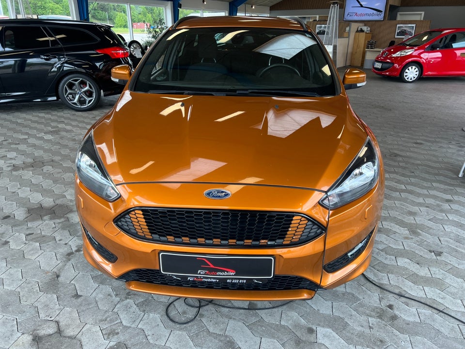 Ford Focus 1,0 SCTi 125 ST-Line stc. 5d