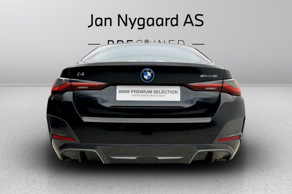 BMW i4 eDrive35 Charged 5d