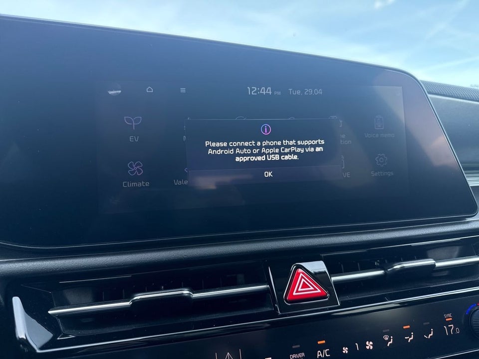 Kia Niro 64 EV Prestige 5d