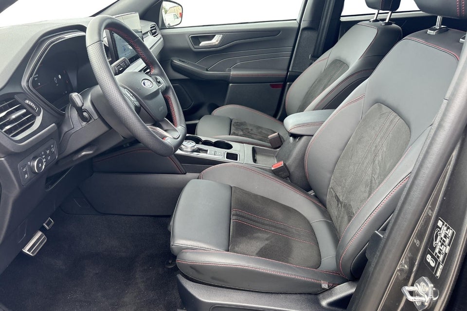 Ford Kuga 2,5 PHEV ST-Line X CVT 5d