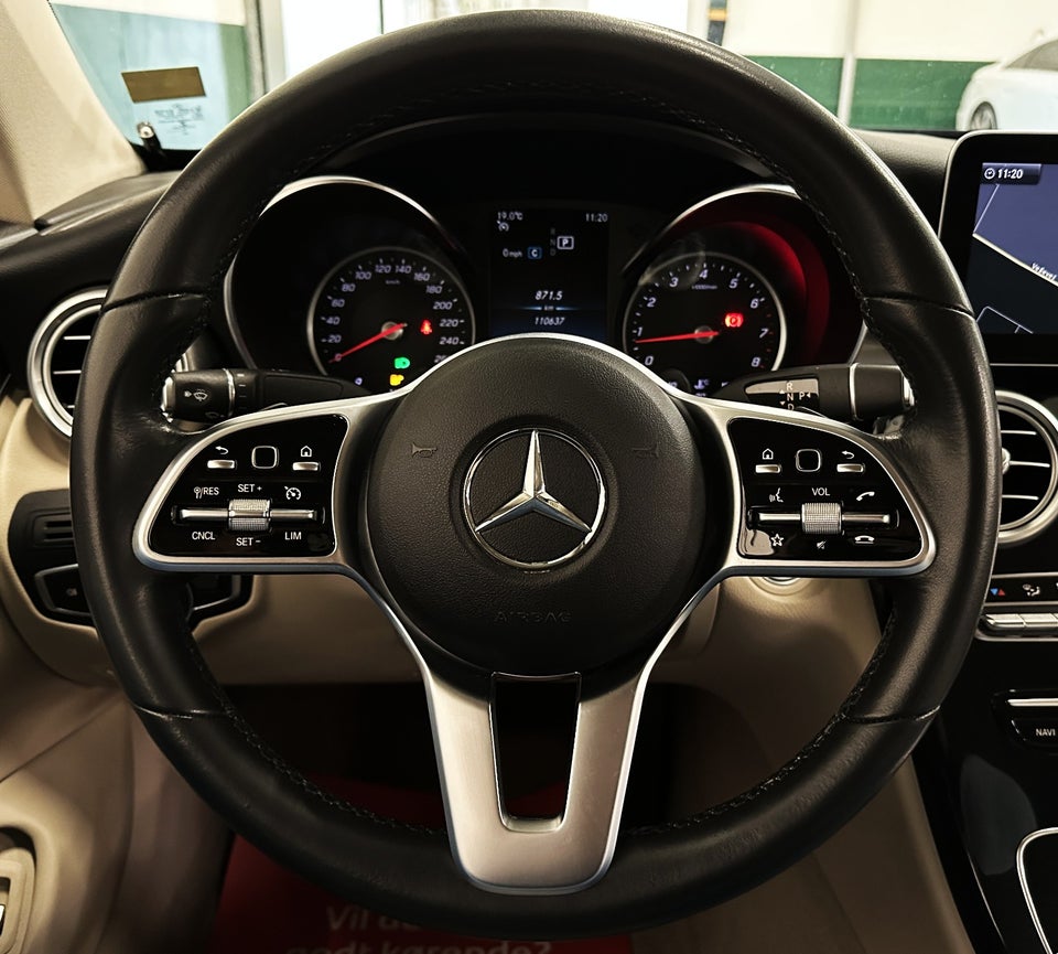 Mercedes C300 2,0 Coupé aut. 2d