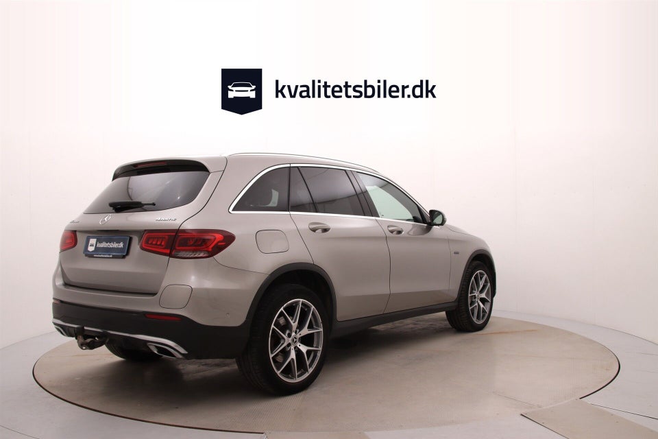 Mercedes GLC300 e 2,0 AMG Line aut. 4Matic 5d